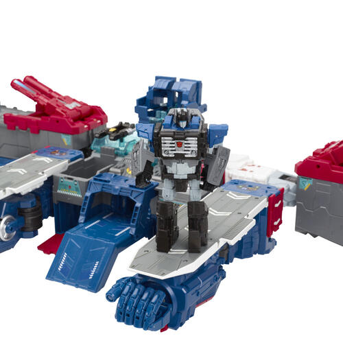 Transformers Generations Titans Return Titan Class Fortress Maximus  