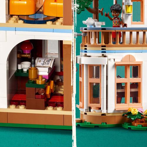 LEGO Friends Castle Bed and Breakfast 42638